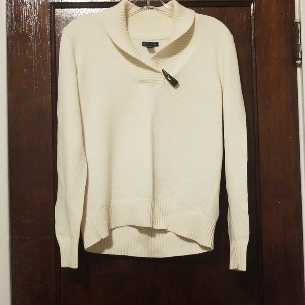 Cuffneck Sweater